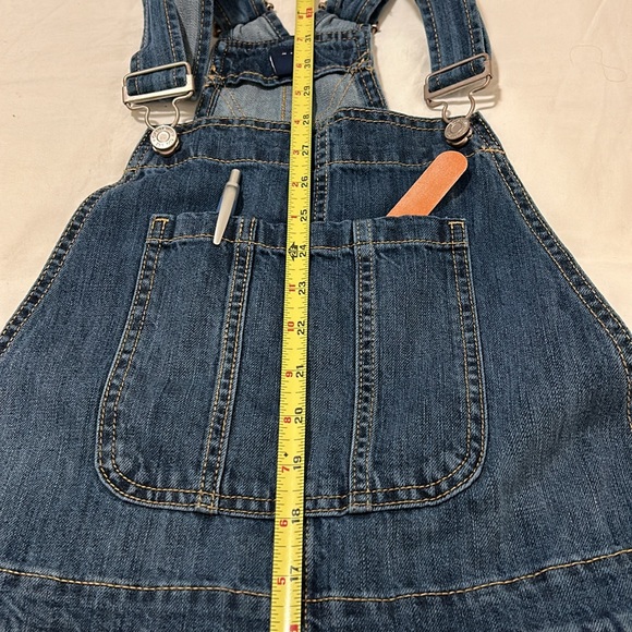 NWT | GAP classic shorts overalls | Size M - Picture 12 of 14